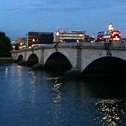 Cycling the Thames Path Clapham Junction to Putney Bridge 7 miles