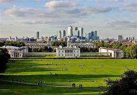 Walking along the Thames Path the Greenwich Circular.