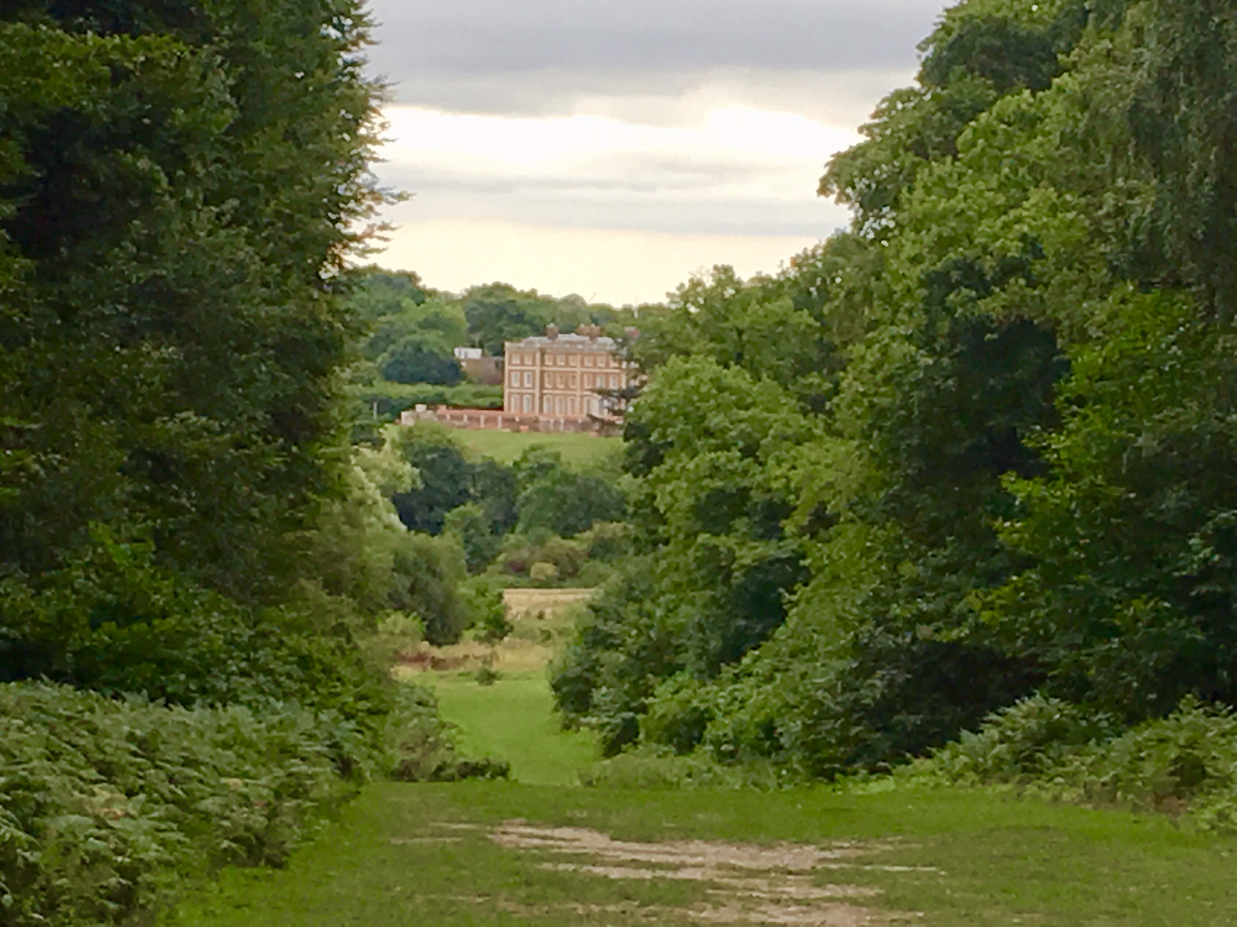 WALK IN ANCIENT HUNTING GROUNDS - A GHOST (?!) AND A DRAGON