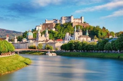 10 days SALZBURG AND THE ALPS - Lakes, castles, chair lifts with Dee