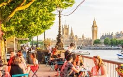 ESCAPE TO THE SOUTH BANK!