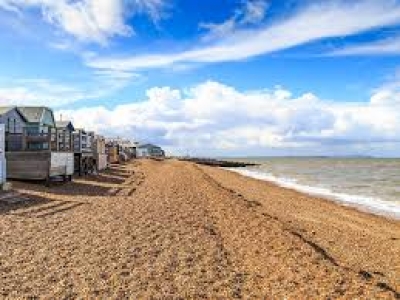 Whitstable to Canterbury {Walking the Crab and Winkle Way}